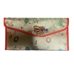 Chinese Styled Dragon & Phoenix Embroidery Wallet